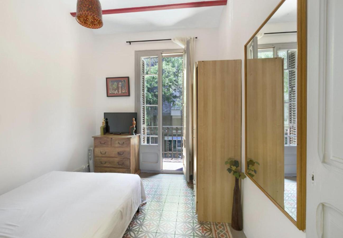 Great Apartment In Sagrada Familia With Balcony Барселона Экстерьер фото