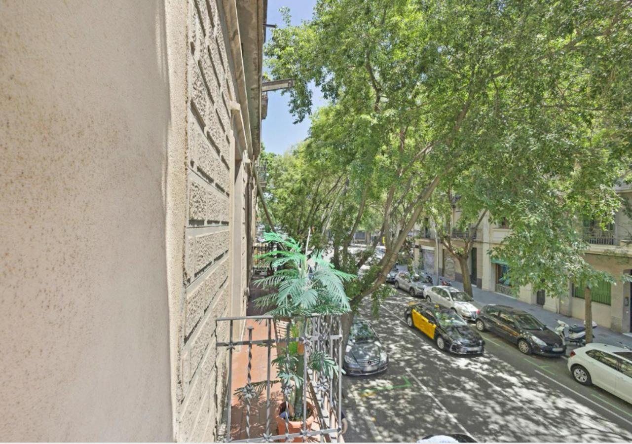 Great Apartment In Sagrada Familia With Balcony Барселона Экстерьер фото