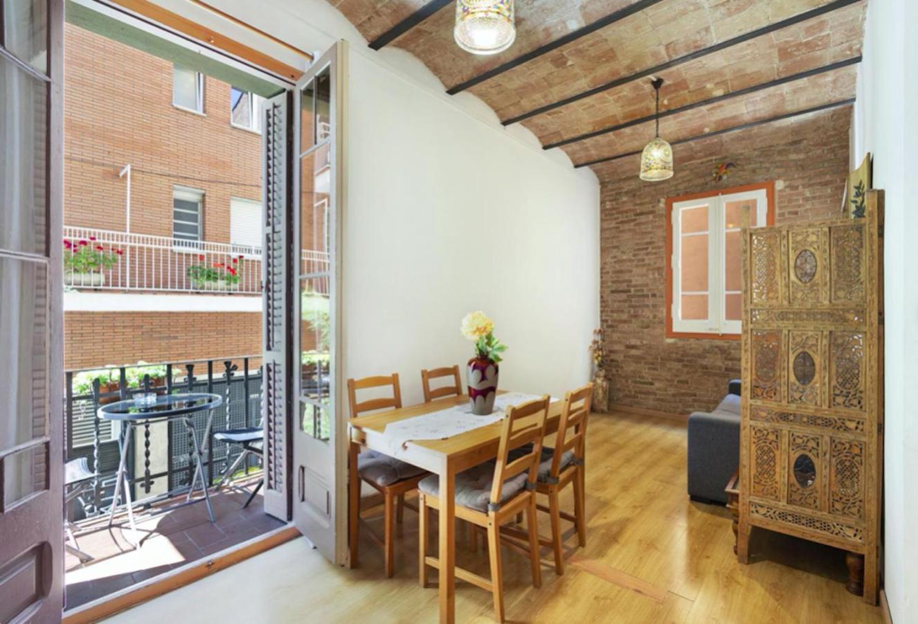 Great Apartment In Sagrada Familia With Balcony Барселона Экстерьер фото