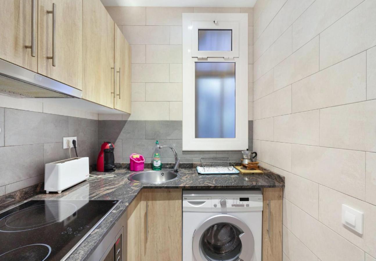 Great Apartment In Sagrada Familia With Balcony Барселона Экстерьер фото