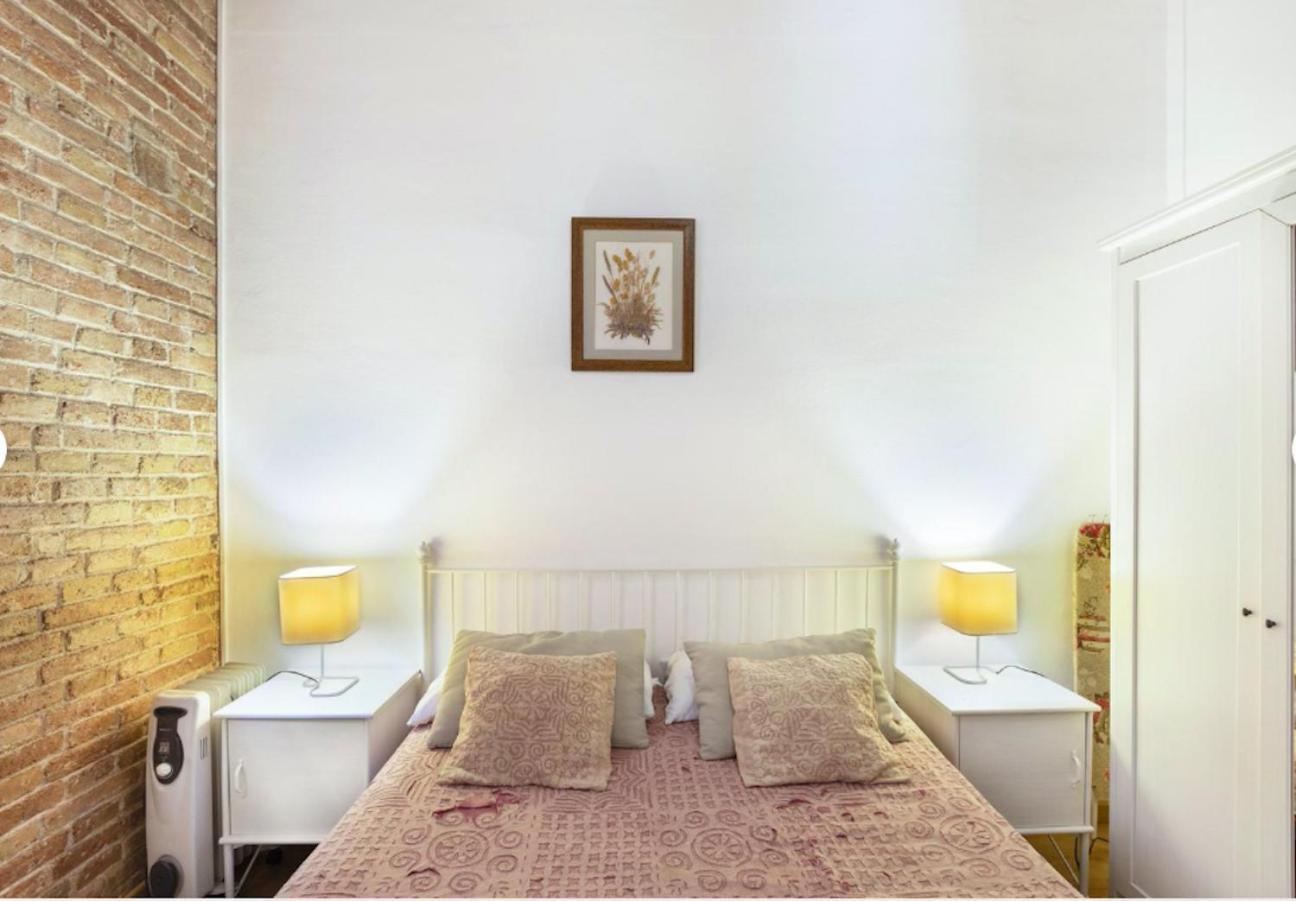 Great Apartment In Sagrada Familia With Balcony Барселона Экстерьер фото
