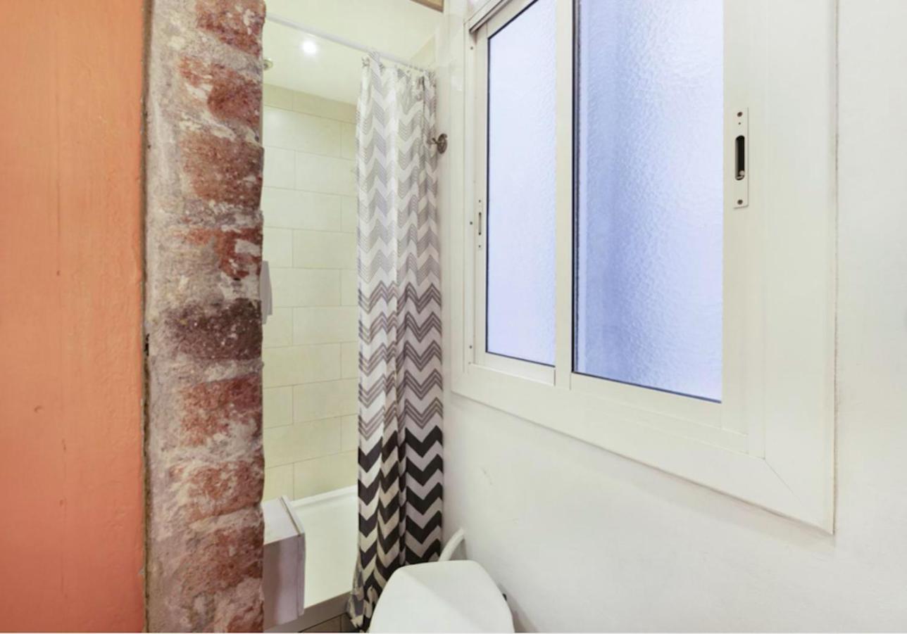 Great Apartment In Sagrada Familia With Balcony Барселона Экстерьер фото