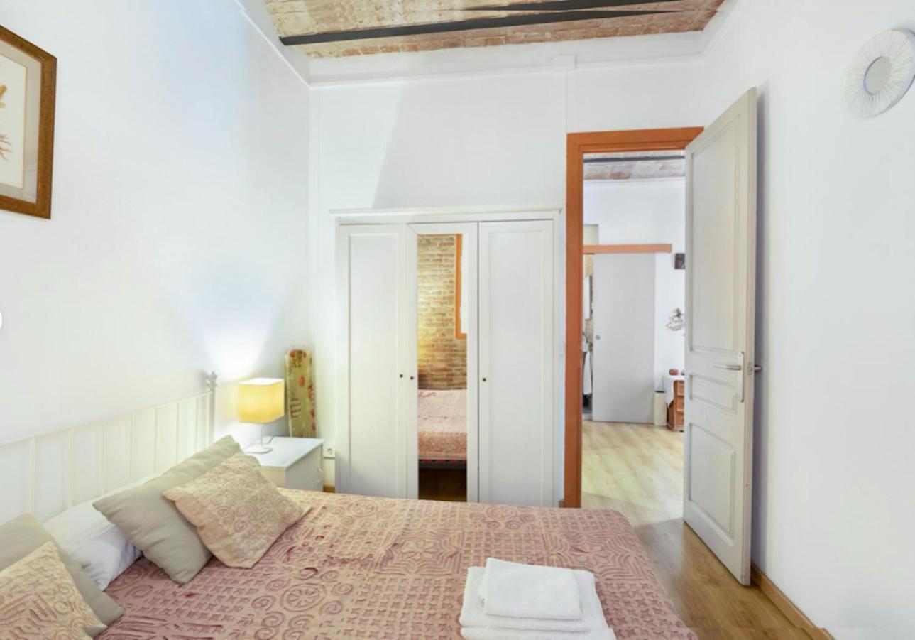 Great Apartment In Sagrada Familia With Balcony Барселона Экстерьер фото